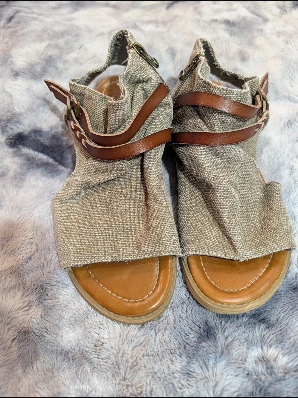 Women’s Taupe Canvas Sandals with Brown Leather Ankle Straps Size 7